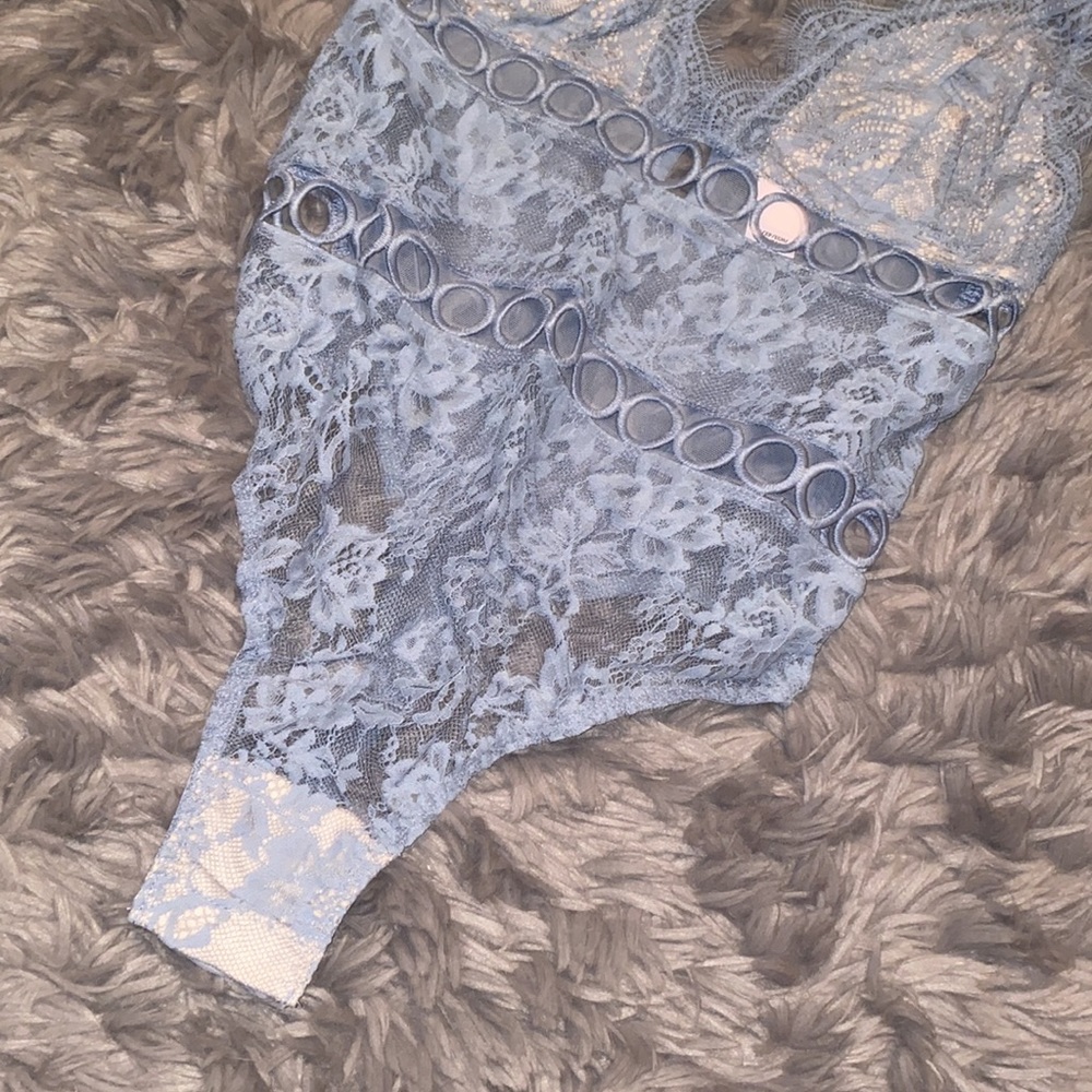 NWOT Victoria's Secret Sheer Bodysuit - Picture 3 of 6